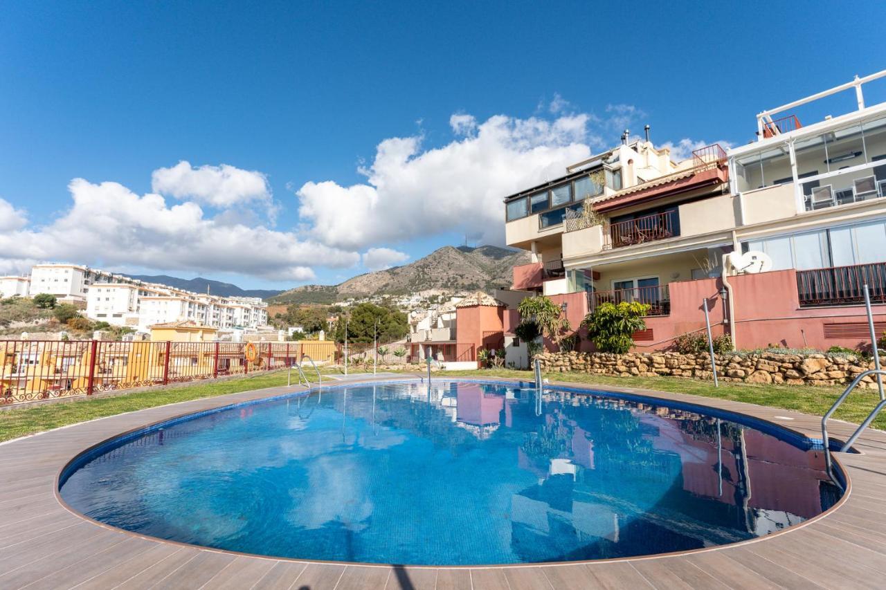 Beachside Retreat With Private Terrace Benalmádena Zewnętrze zdjęcie